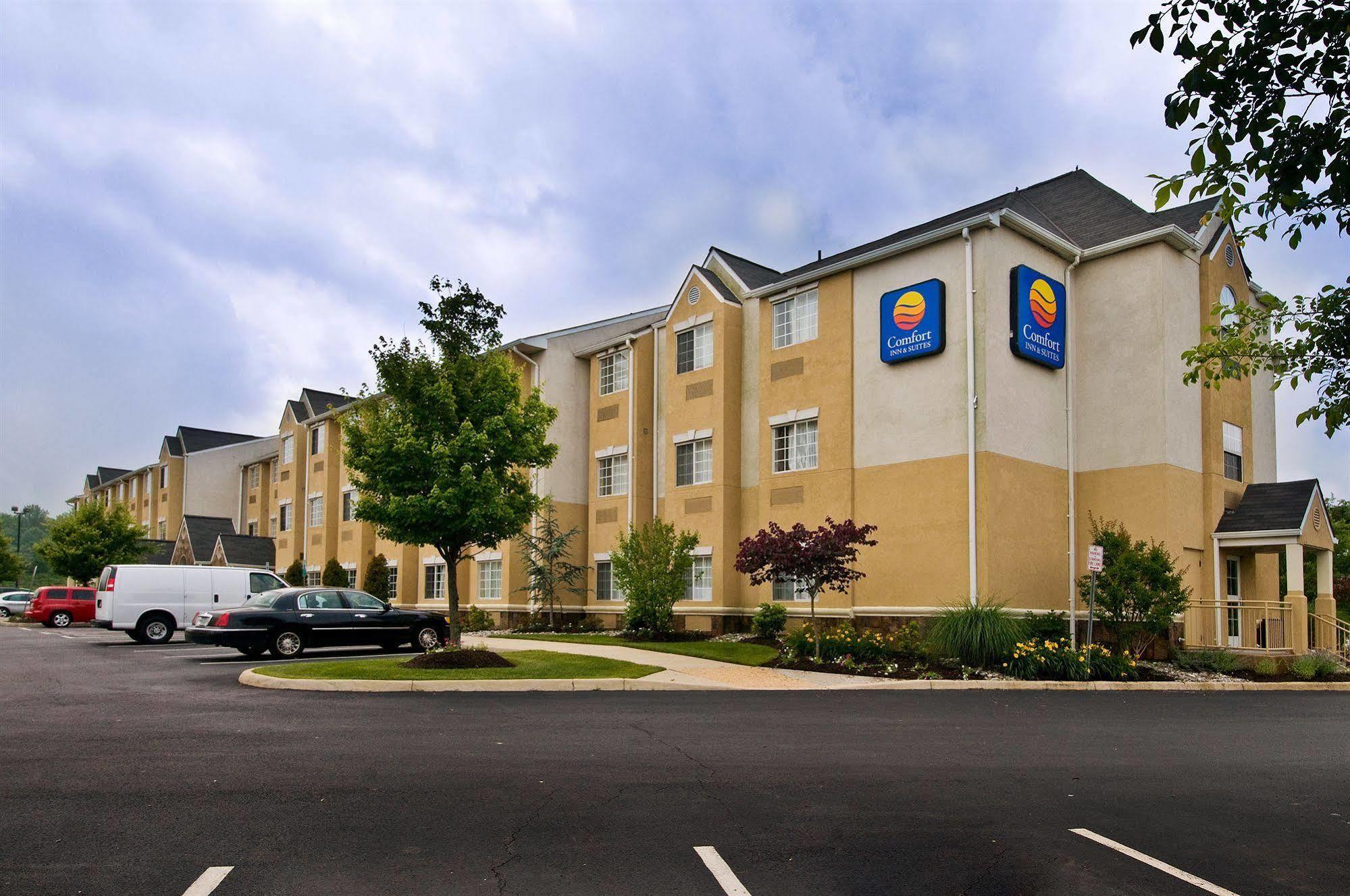 Gateway Inn Dulles Airport Sterling Exterior photo